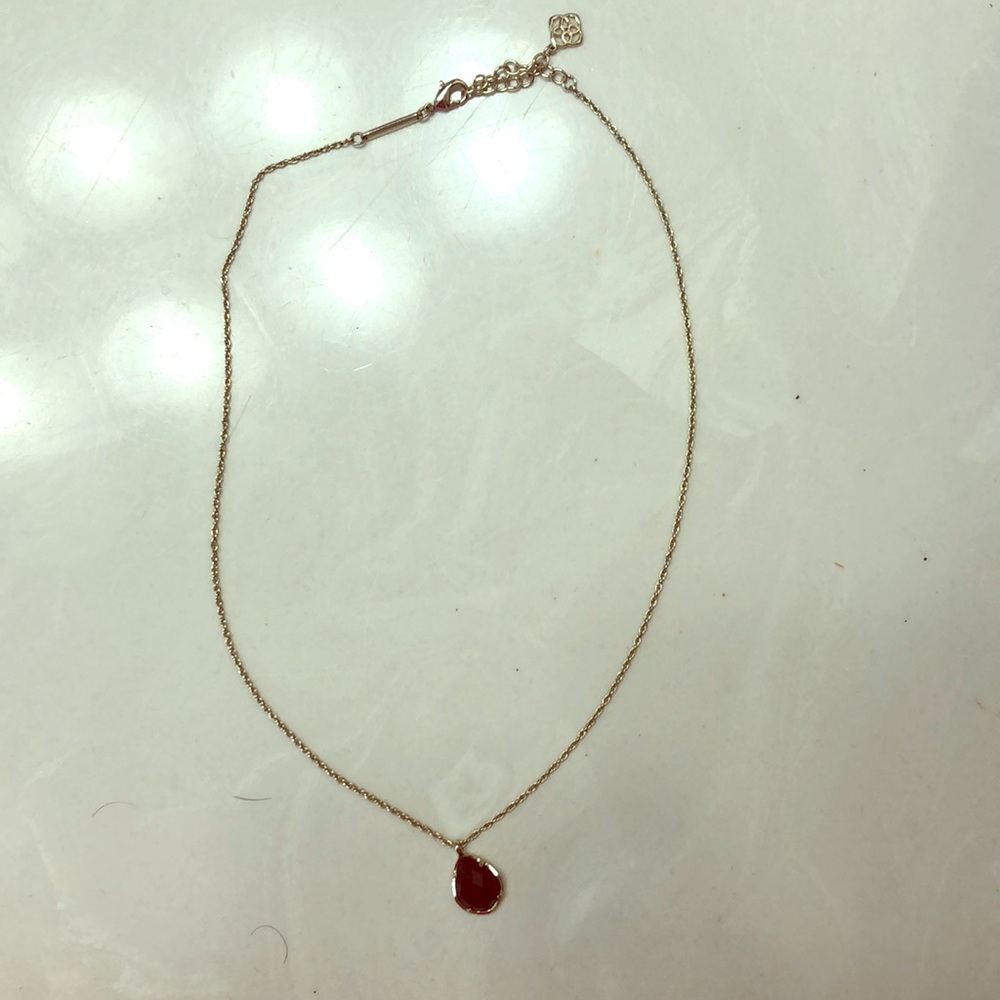 Kira Necklace in black